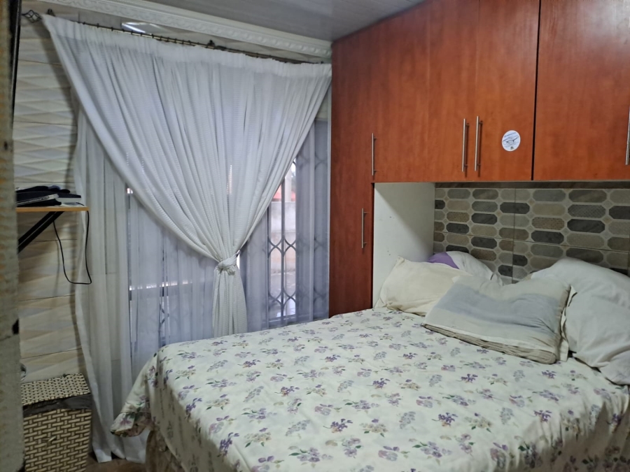 To Let 3 Bedroom Property for Rent in Geelhoutpark North West